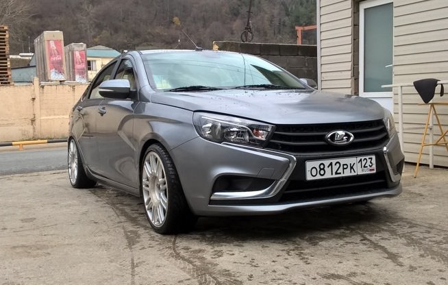 Фото занижения Лады Весты