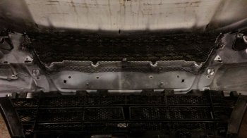 Тюнингуем решетку радиатора на Лада Веста