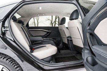 Lada Vesta Signature удлиненная Vip версия Lada Vesta Signature удлиненная Vip версия