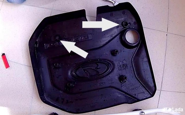 Шумоизоляция крышки двигателя Лада Веста