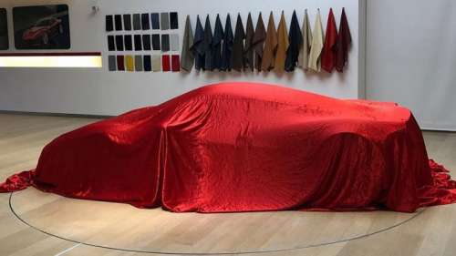 В купе Ferrari 458 Italia появился мотор V12