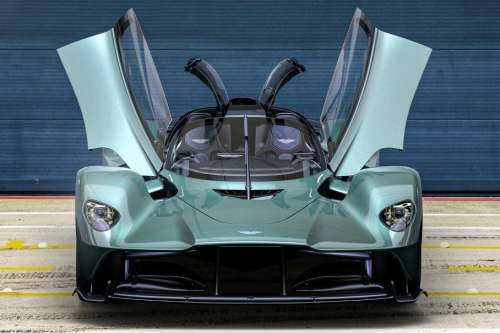 Фернандо Алонсо выбрал эксклюзивный Aston Martin Valkyrie такой же, как у Макса Ферстаппена