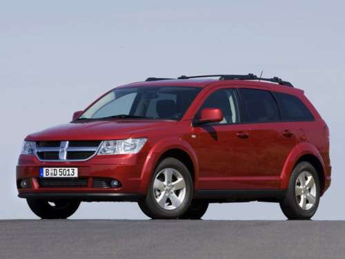 FIAT Freemont и Dodge Journey ждет ремонт в России