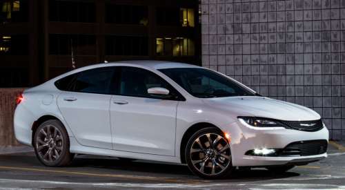 Chrysler сокращается до двух моделей