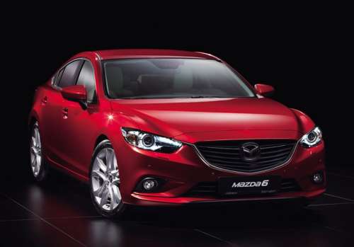 Mazda отправит в сервис российские «шестерки» из-за тормозов