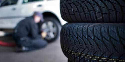 Власти Москвы: ещё рано менять резину