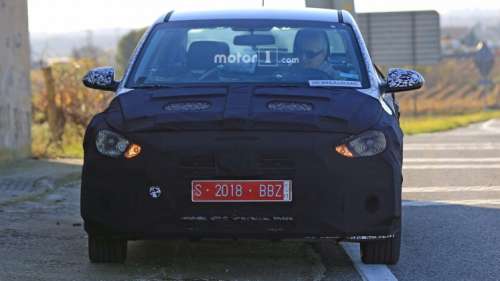 Впервые новейший Hyundai Accent попался папарацци