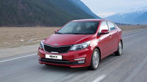 KIA Rio вновь стала лидером авторынка России