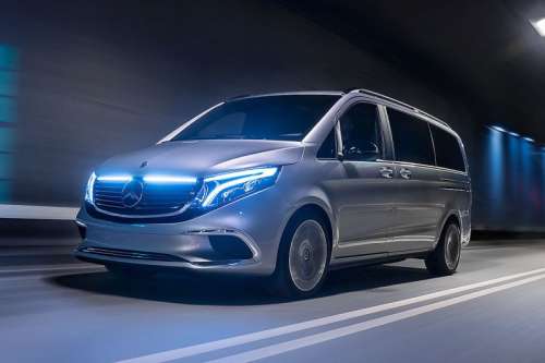 Что подготовил покупателям полностью электрический минивэн Mercedes