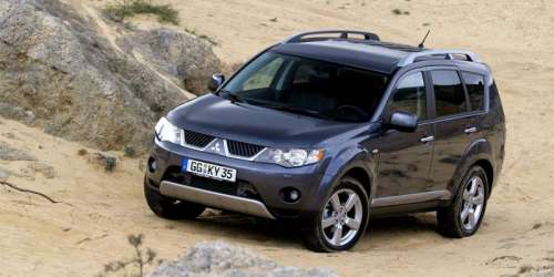 Mitsubishi отзывает более 20 тысяч автомобилей в России