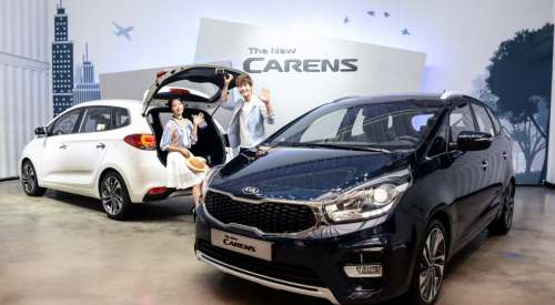 Обновился минивэн Kia Carens