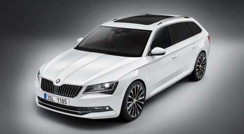 В России свои продажи начинает универсал Skoda Superb