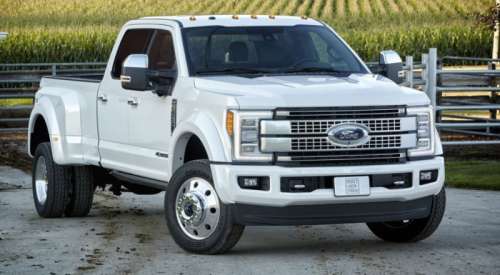 Только выпущенные пикапы Ford Super Duty сразу отправились на ремонт