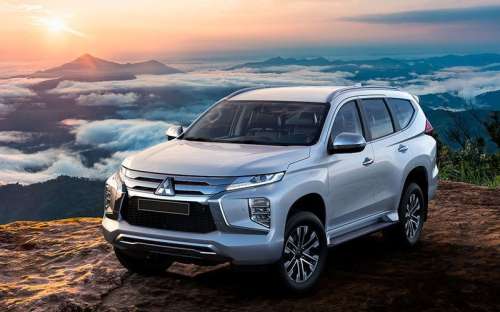 Новая версия Mitsubishi Pajero Sport теперь без дизеля