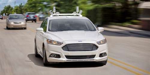 Беспилотные автомобили обойдутся Ford в $1 миллиард