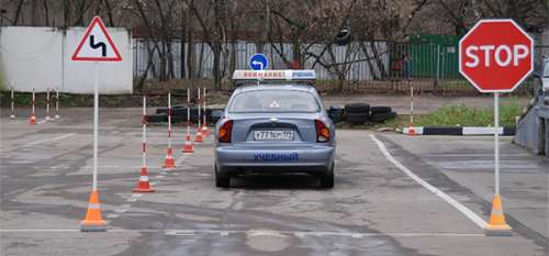 Сдать на права станет сложнее