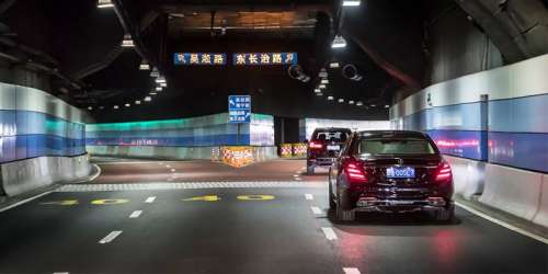 Mercedes-Benz приступил к тестам беспилотного автомобиля S-Class