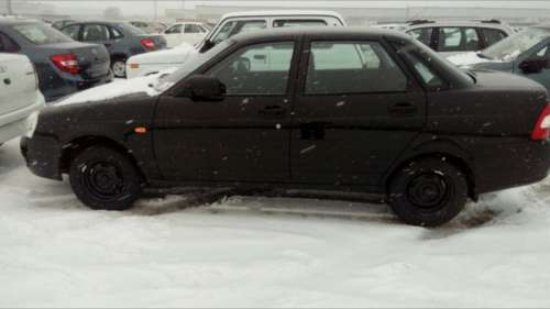 АВТОВАЗ начал поставлять дилерам свою самую дешевую модель