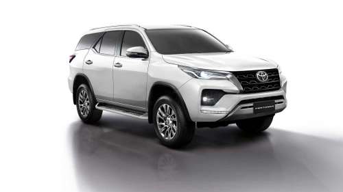 Toyota обновила внедорожник Fortuner 