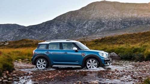 Из MINI Countryman сделали гибрид