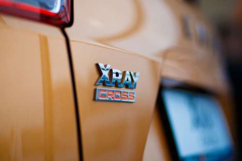 Молодежная Lada XRay Cross