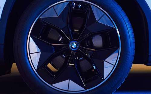 BMW представит новые диски с улучшенной аэродинамикой